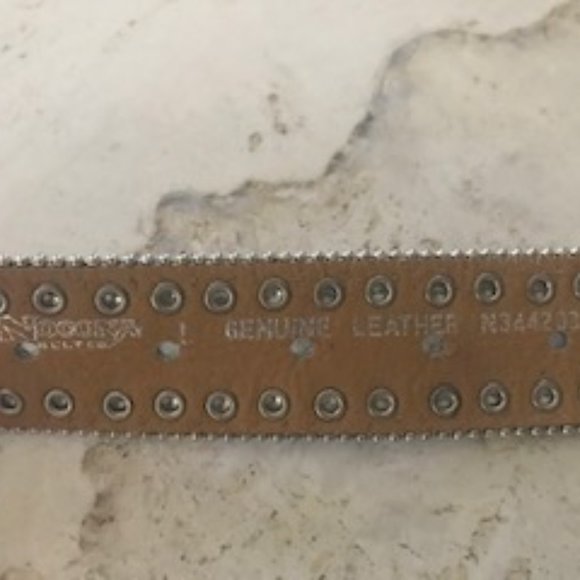 NWOT Nocona Genuine Leather  Rhinestone Belt